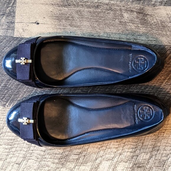 Tory Burch Trudy Flats Navy Blue Patent Leather Shoes - Picture 6 of 7